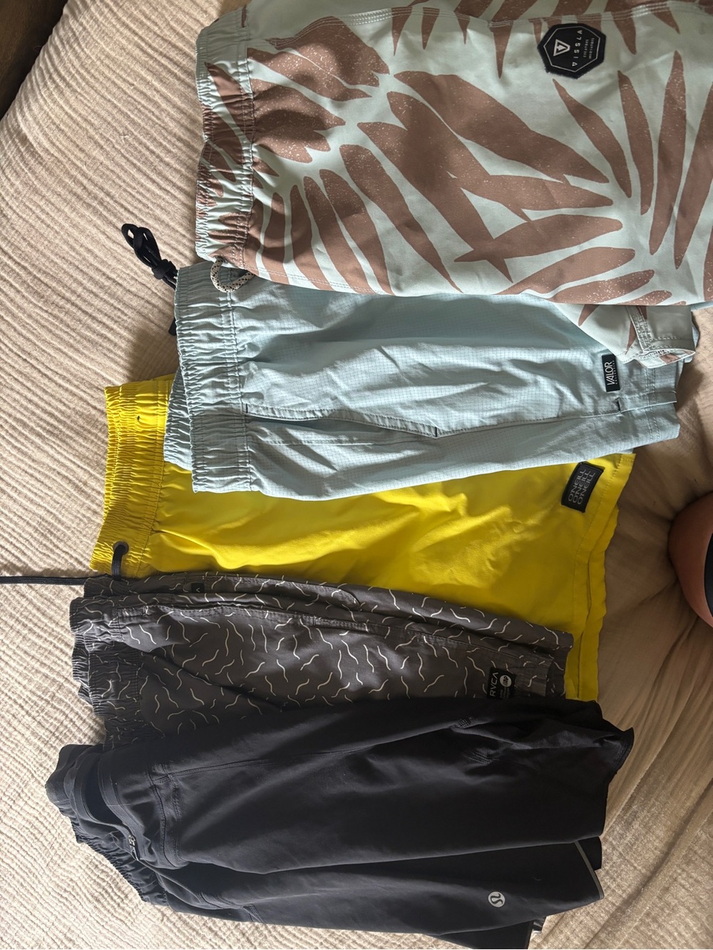 Men’s Athletic Gym shorts.  Collection of 5 shorts. Selling a bundle.